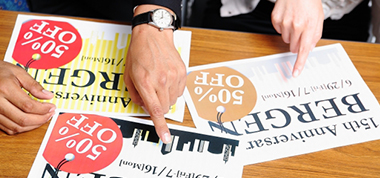 チラシ／フライヤー制作